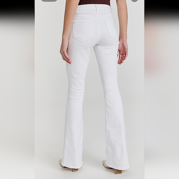 L’AGENCE-"Bell" High Rise Flare White Denim Jeans-Size 26” - Picture 3 of 17